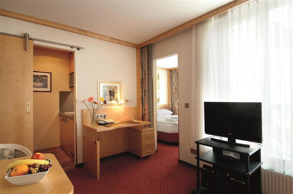 Living Hotel Kaiser Franz Joseph Виена Стая снимка